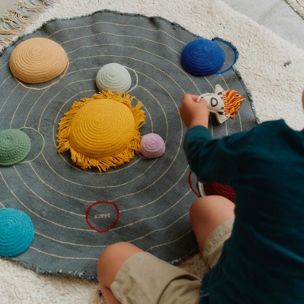 Enfeite Solar System 63 x 67 cm - Lorena Canals **