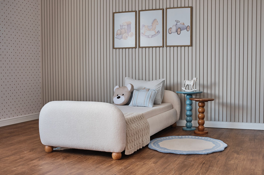 Cama Moon Infantil Estofada Bouclê com Colchão - Stillen
