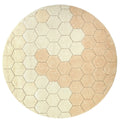Tapete Honeycomb Golden 140cm - Lorena Canals **