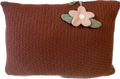 Almofada Decorativa com Pingente de Flor 35x50 cm