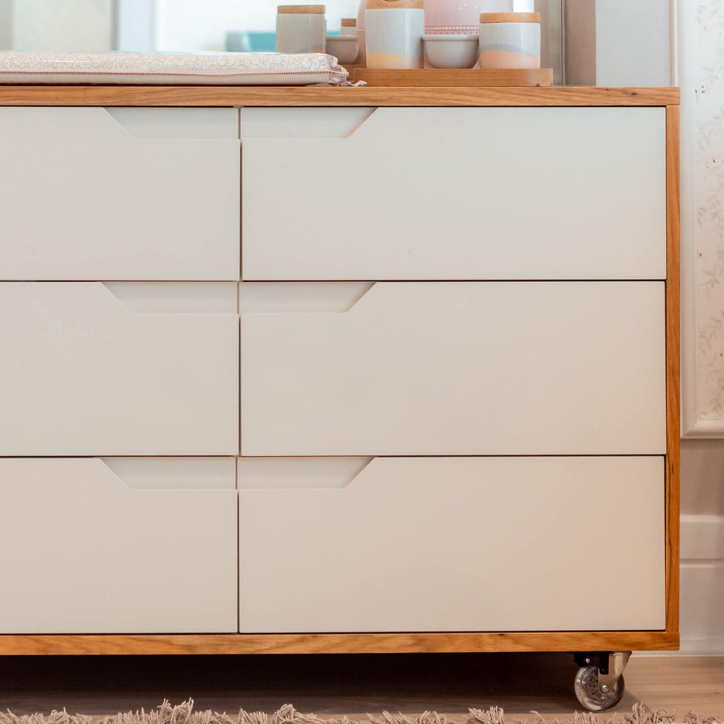 Cômoda Fases FAS-610 6 Gavetas Caixa em Jequitibá - Kartoon Cor:Frente de Gavetas Branco