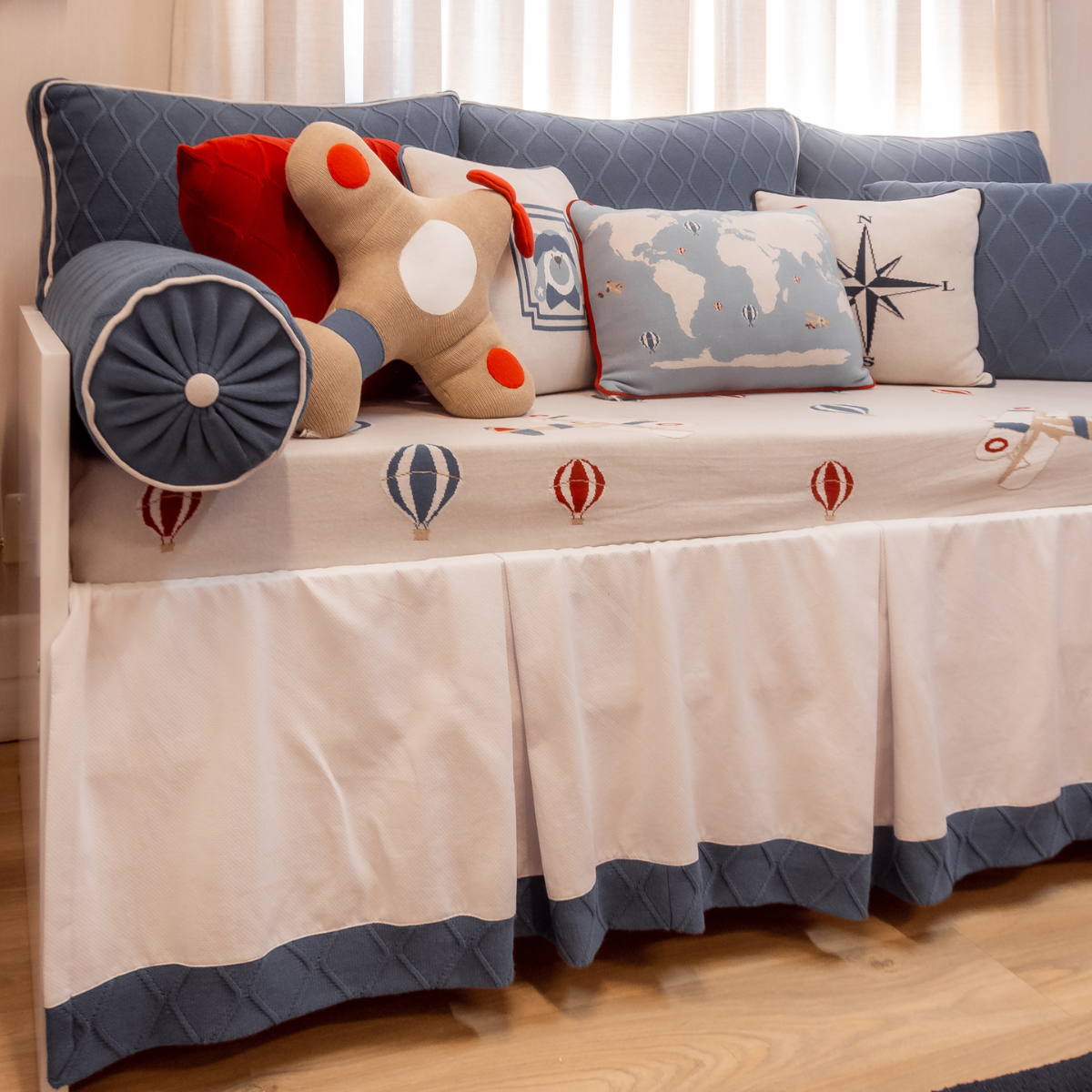 Kit Completo Almofadas Decorativas Balões 13pçs - Arte e Ternura