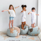 Puff Mapa Mundi 45x50x50cm - Lorena Canals