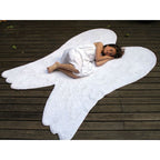 Tapete Infantil Asa Silhueta Branca 120x160 cm - Lorena Canals