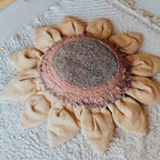 Almofada de chão Sun flower Farm 90 x 90 cm - Lorena Canals