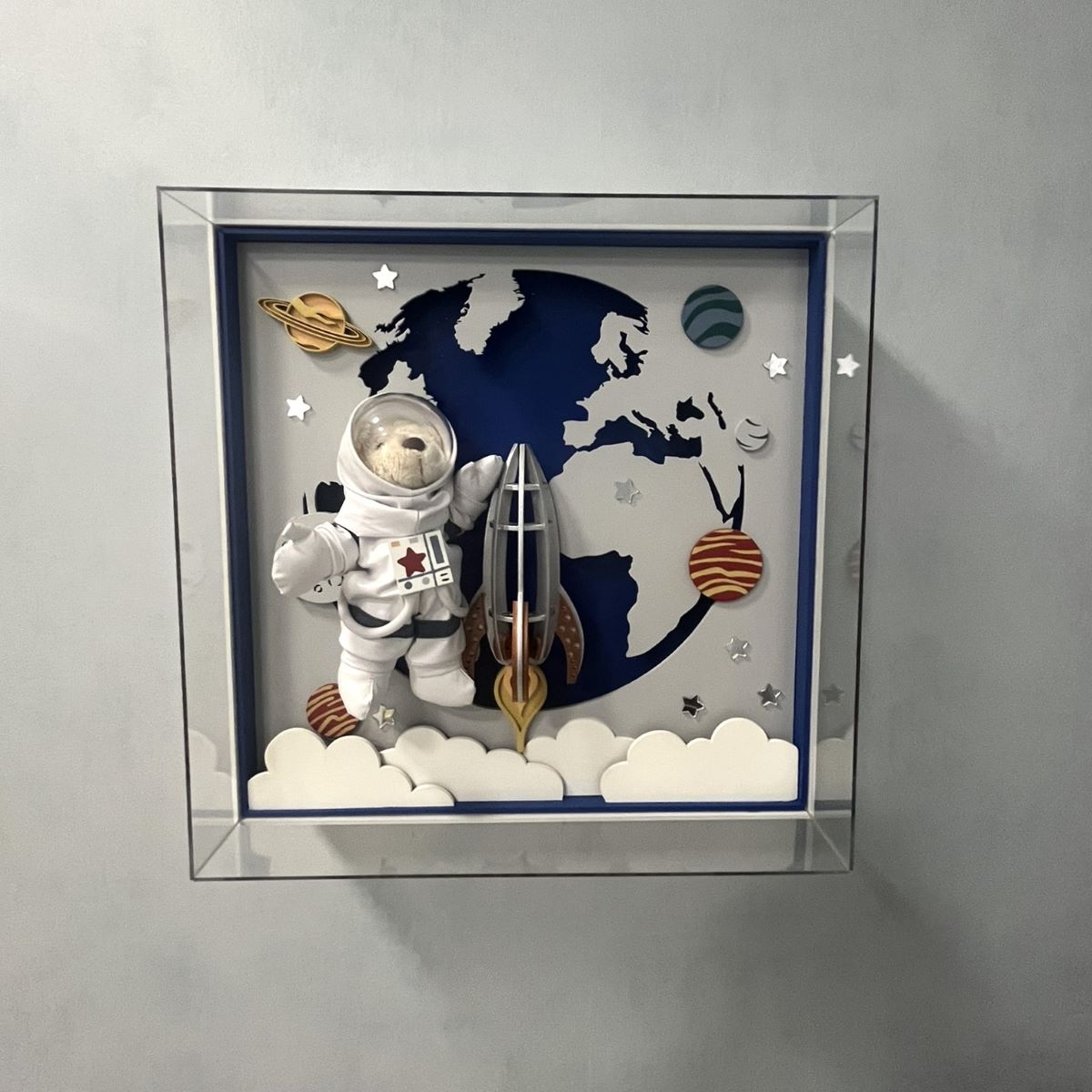 Quadro Decorativo Coleção Urso Astronauta (Foguete) com LED